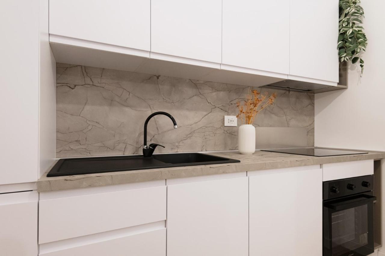 Appartamento Easylife - Oasi Di Stile A 10Min Dal Duomo Milano Esterno foto